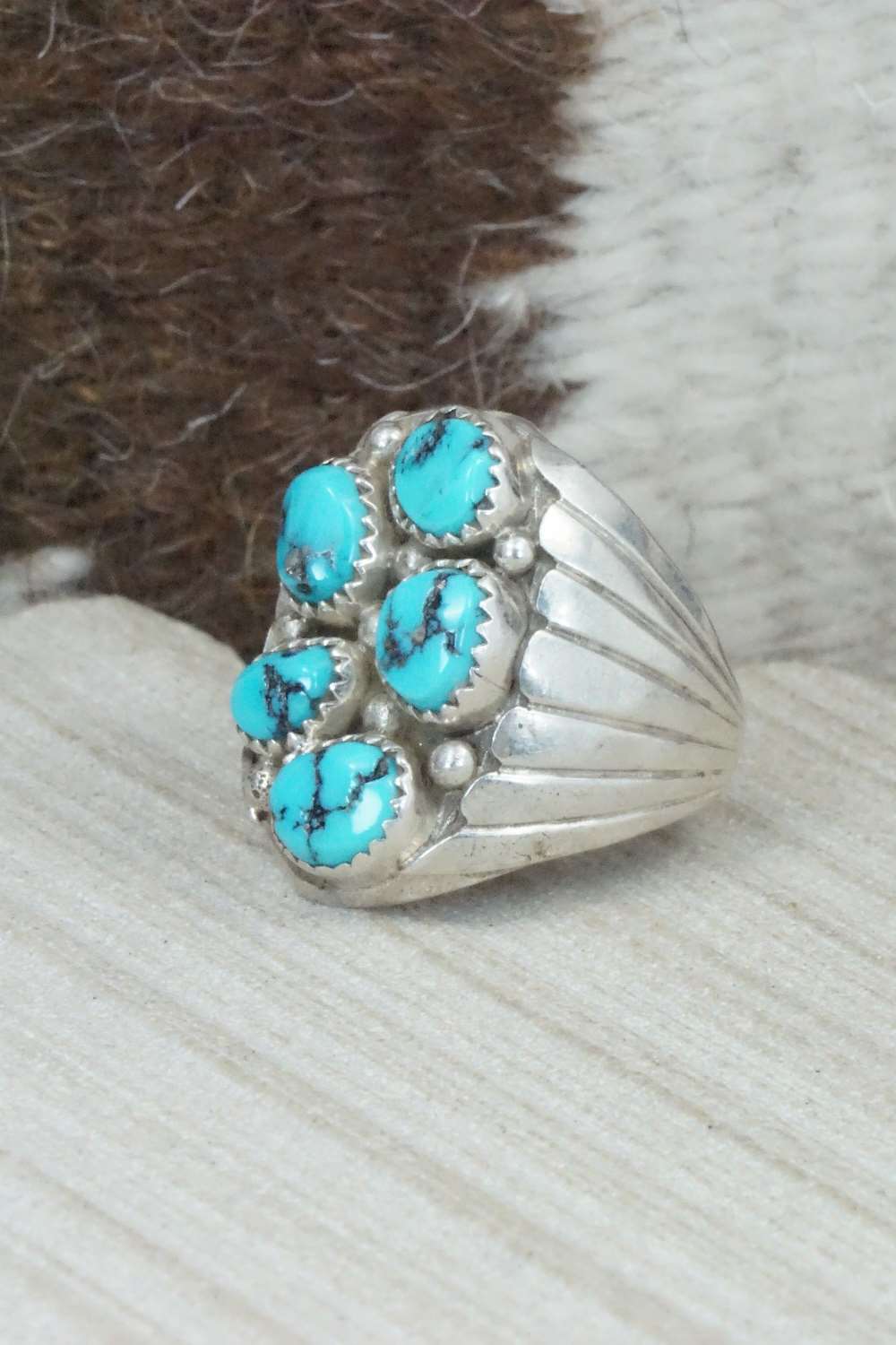 Turquoise and Sterling Silver Ring - Navajo - Size 9.5
