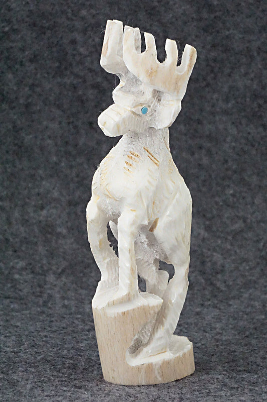 Deer Zuni Fetish Carving - Jerrold Lahaleon