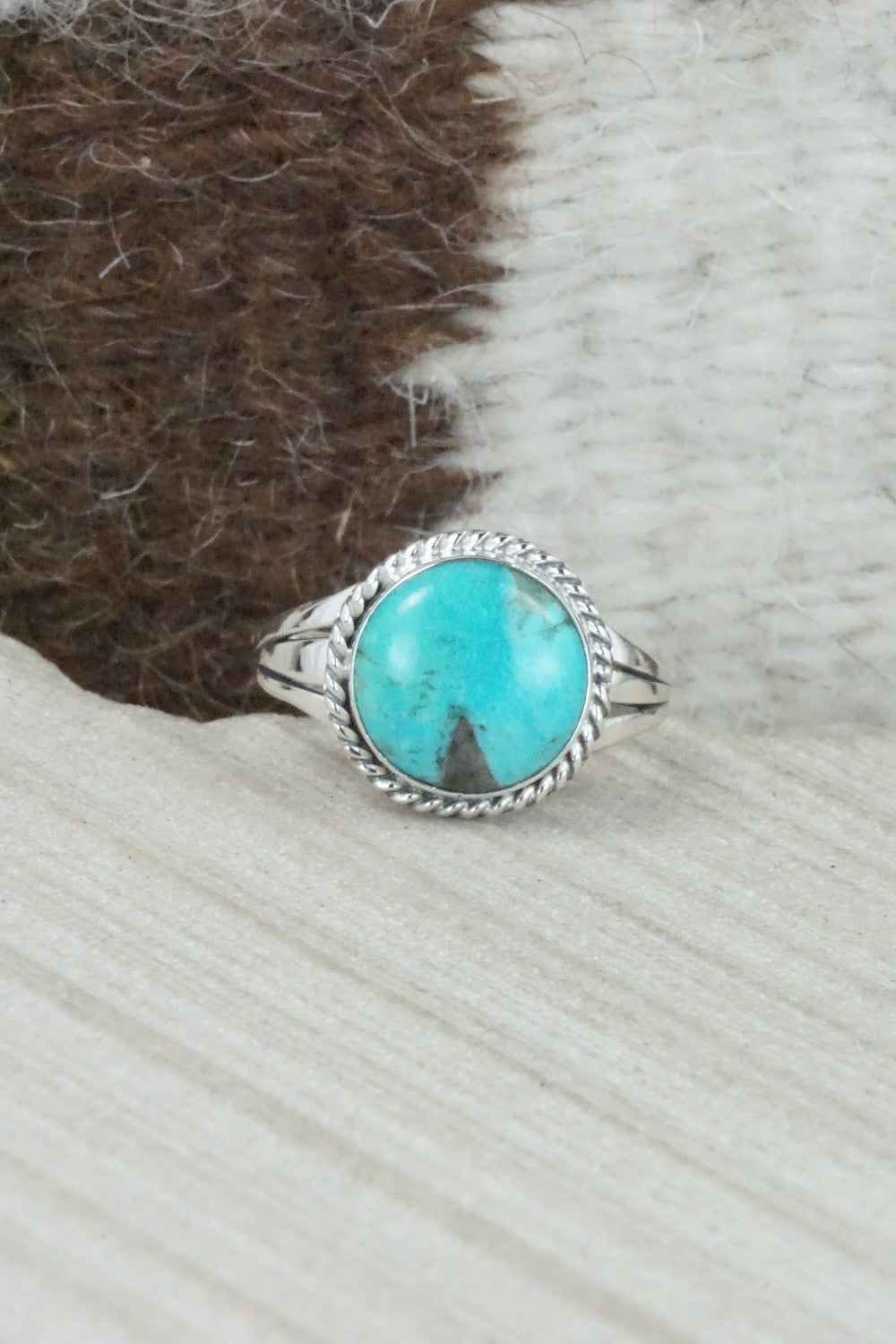 Turquoise & Sterling Silver Ring - Jamie Saunders - Size 9