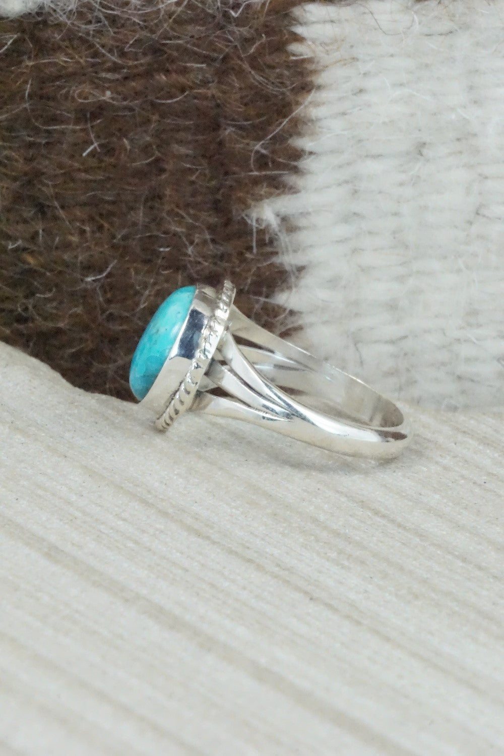 Turquoise & Sterling Silver Ring - Jamie Saunders - Size 9.5