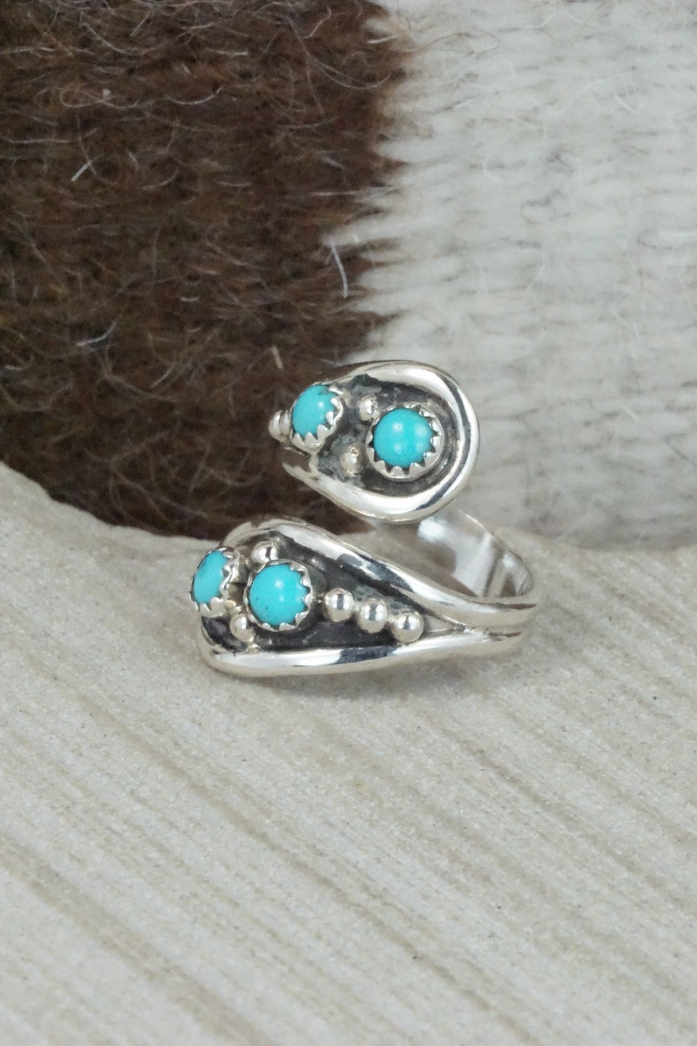 Turquoise & Sterling Silver Ring - Genevieve Francisco - Size 7.5