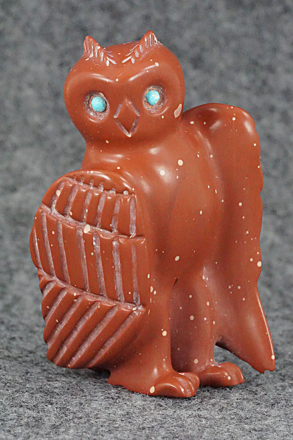 Owl Zuni Fetish Carving - Albert Eustace