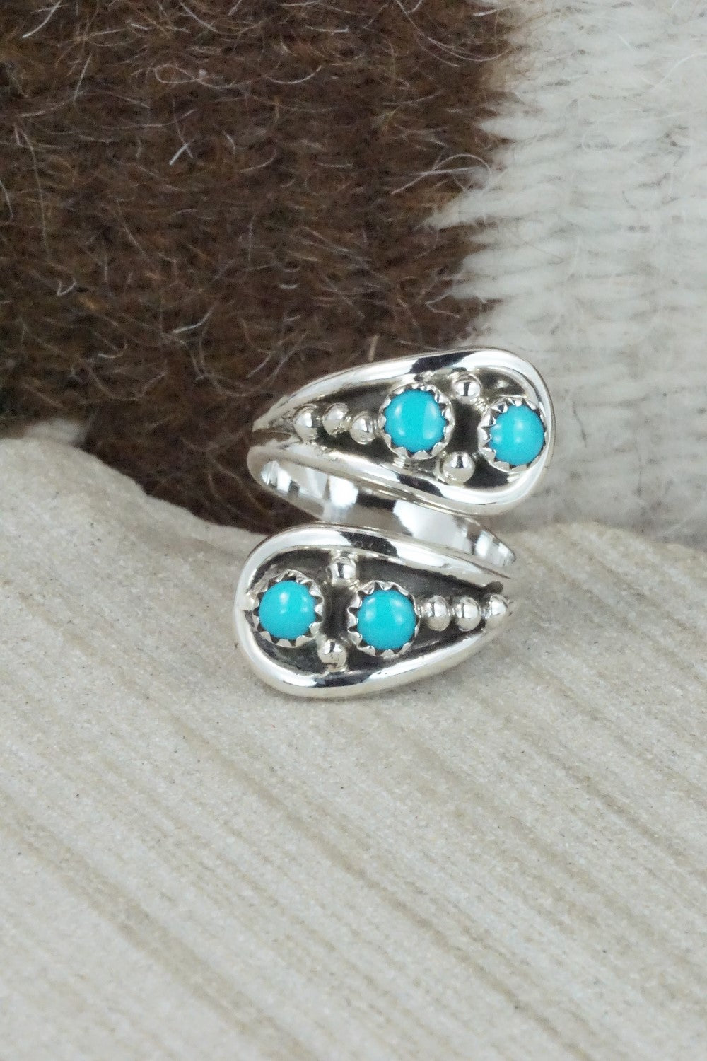 Turquoise & Sterling Silver Ring - Genevieve Francisco - Size 7
