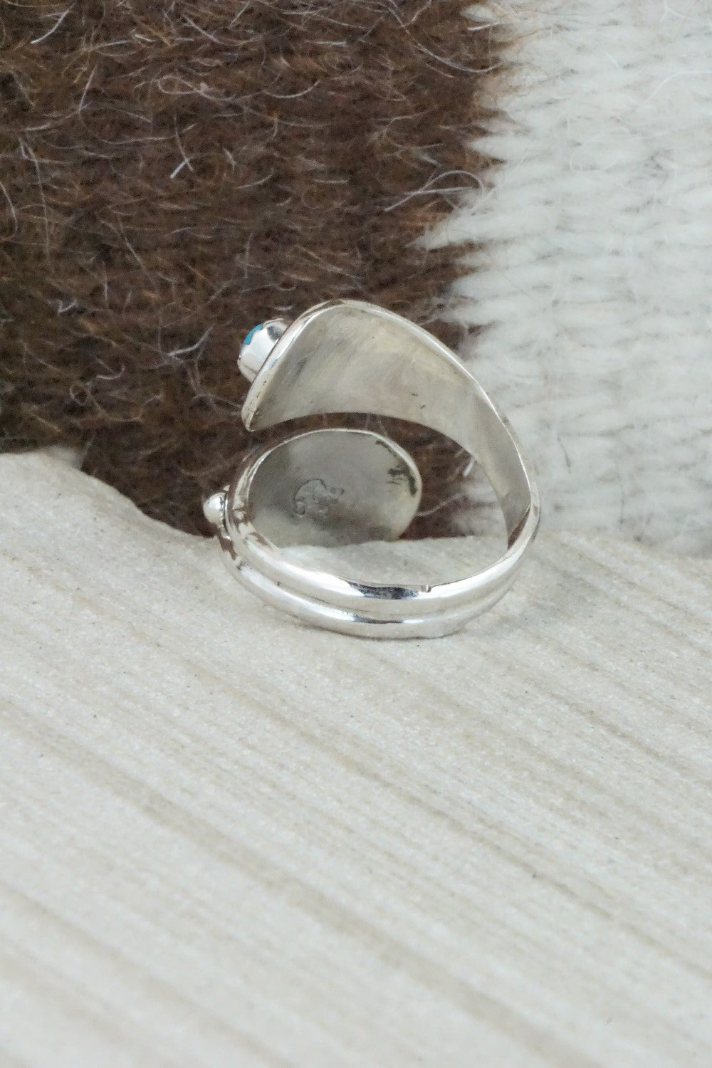 Turquoise & Sterling Silver Ring - Genevieve Francisco - Size 7