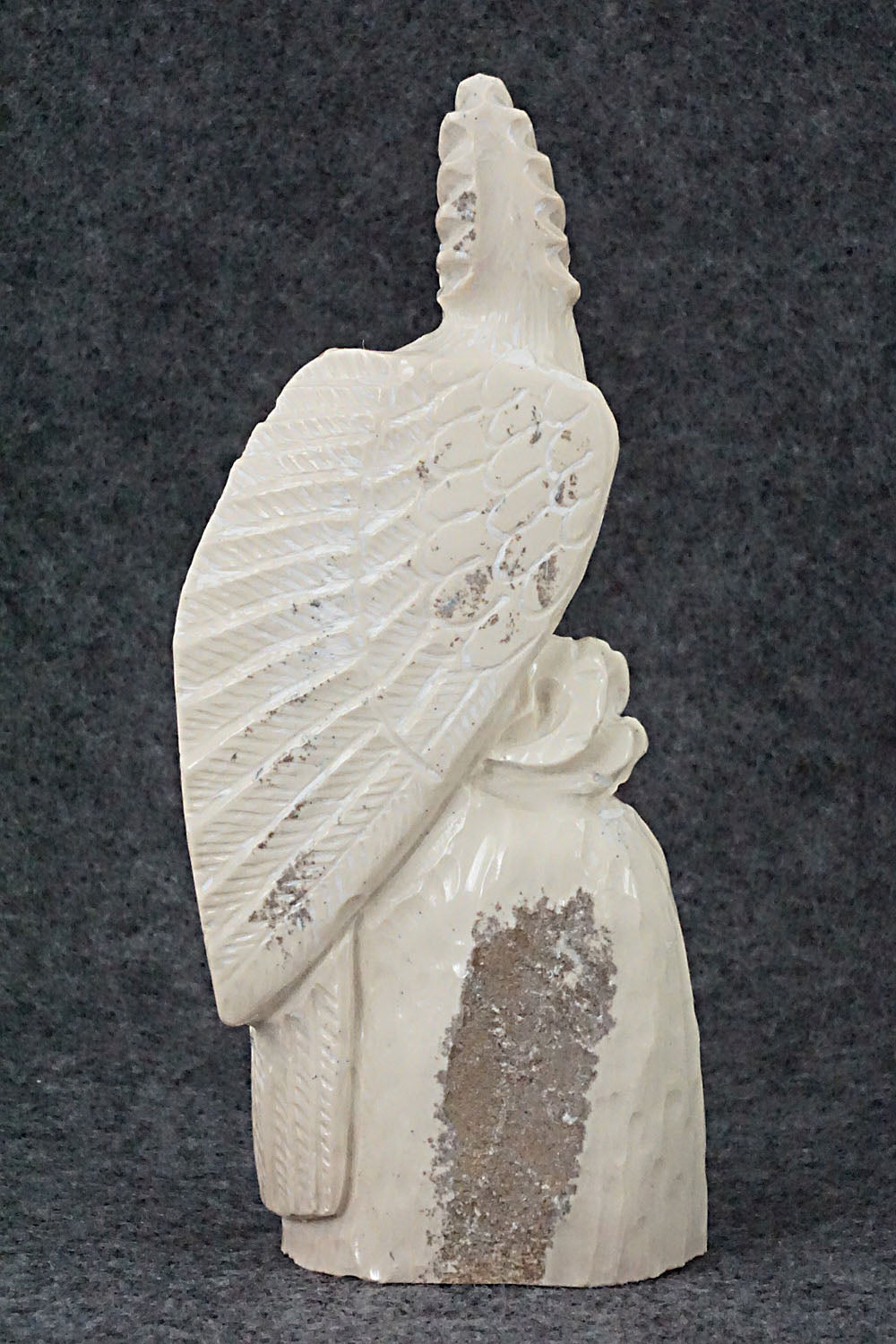 Parrot Zuni Fetish Carving - Derrick Kaamasee