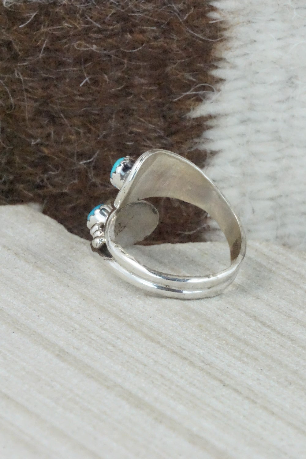Turquoise & Sterling Silver Ring - Genevieve Francisco - Size 8