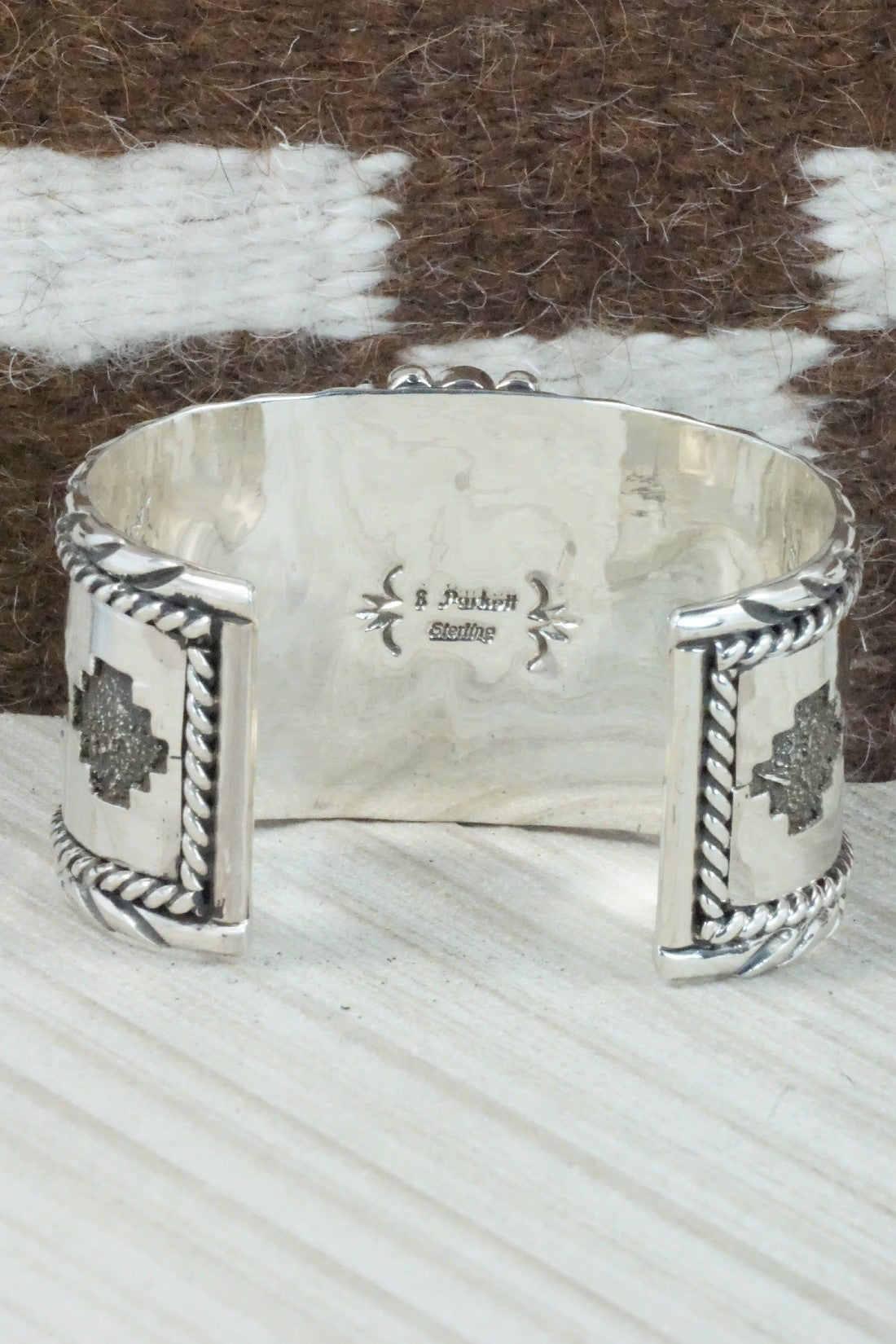 Spiny Oyster & Sterling Silver Bracelet - Sandra Parkett