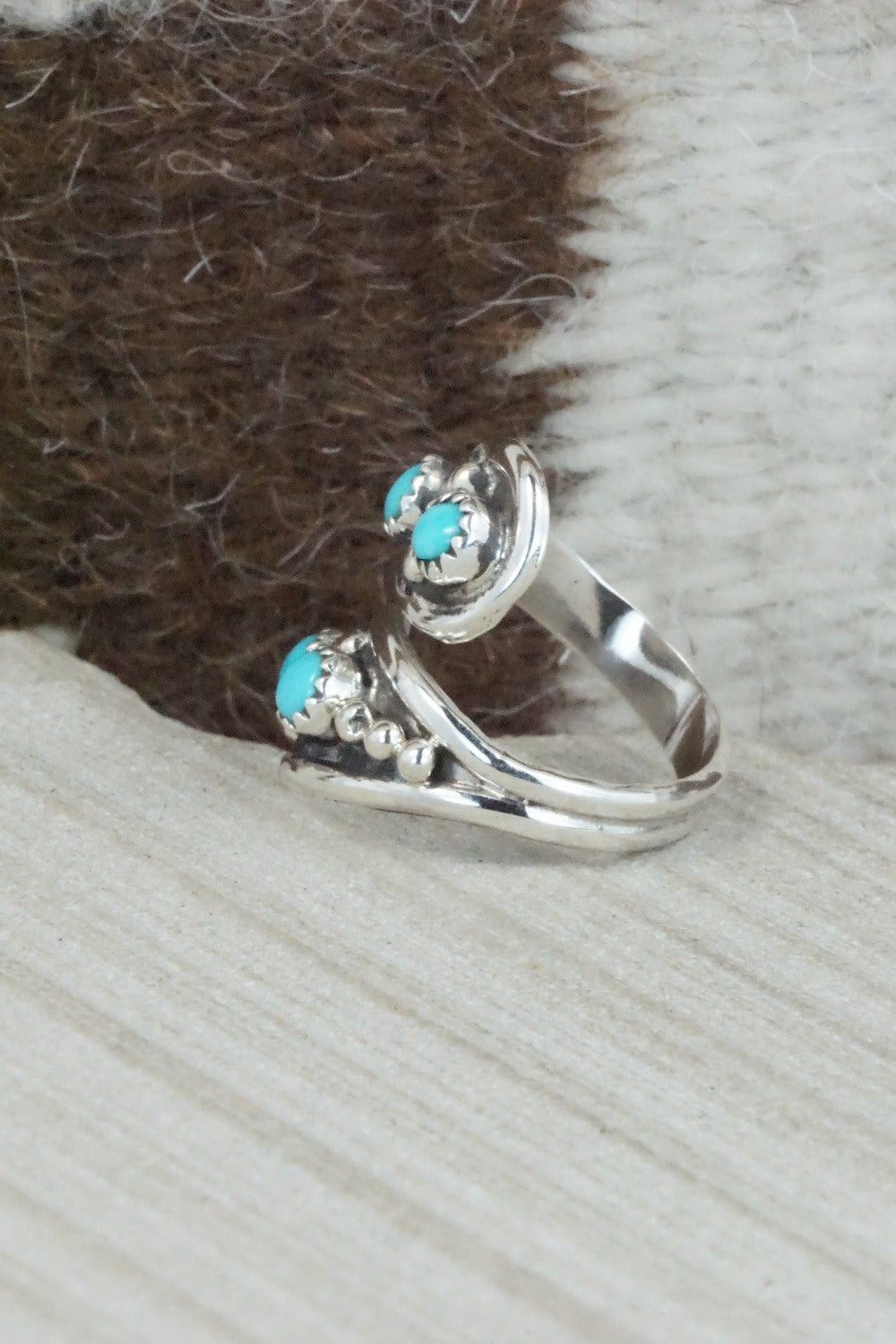 Turquoise & Sterling Silver Ring - Genevieve Francisco - Size 7