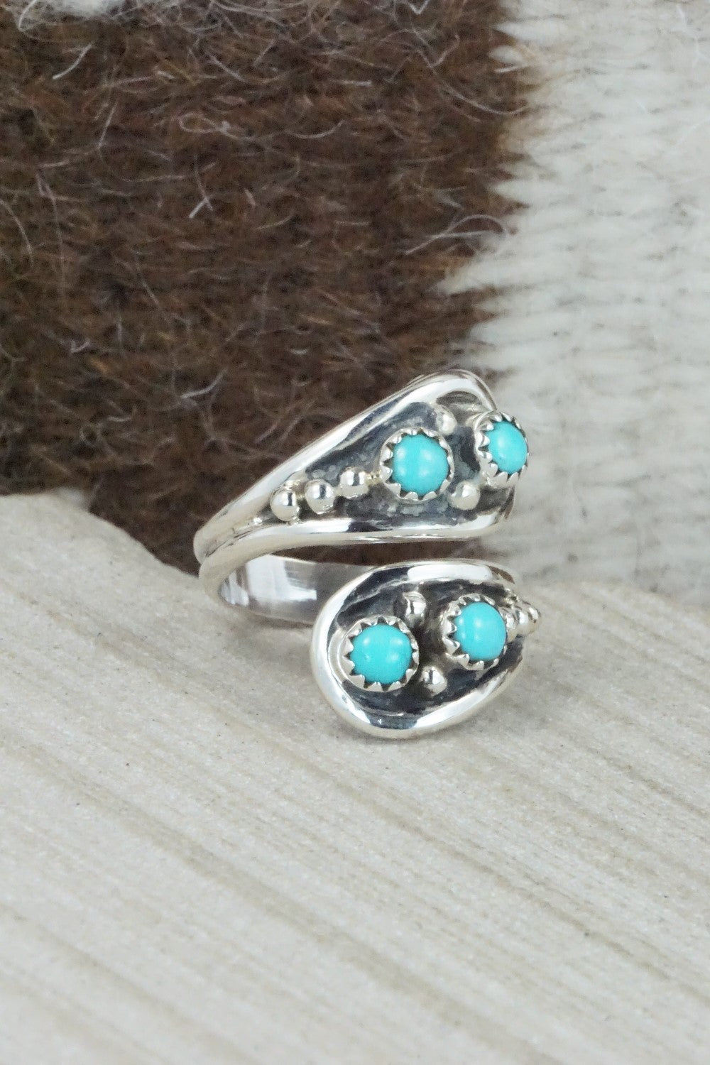 Turquoise & Sterling Silver Ring - Genevieve Francisco - Size 7