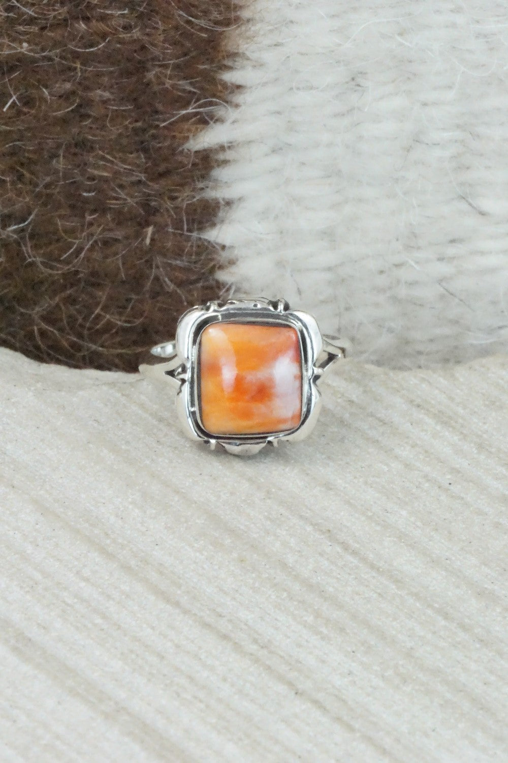 Spiny Oyster & Sterling Silver Ring - Rosie Ross - Size 6.75