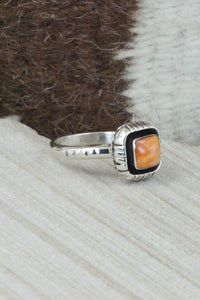 Spiny Oyster & Sterling Silver Ring - Rosie Ross - Size 10.5