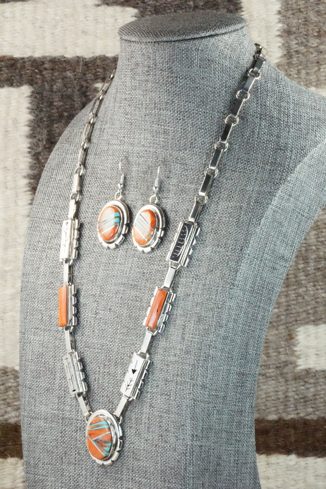 Spiny Oyster, Turquoise & Sterling Silver Necklace Set - Sandra Parkett