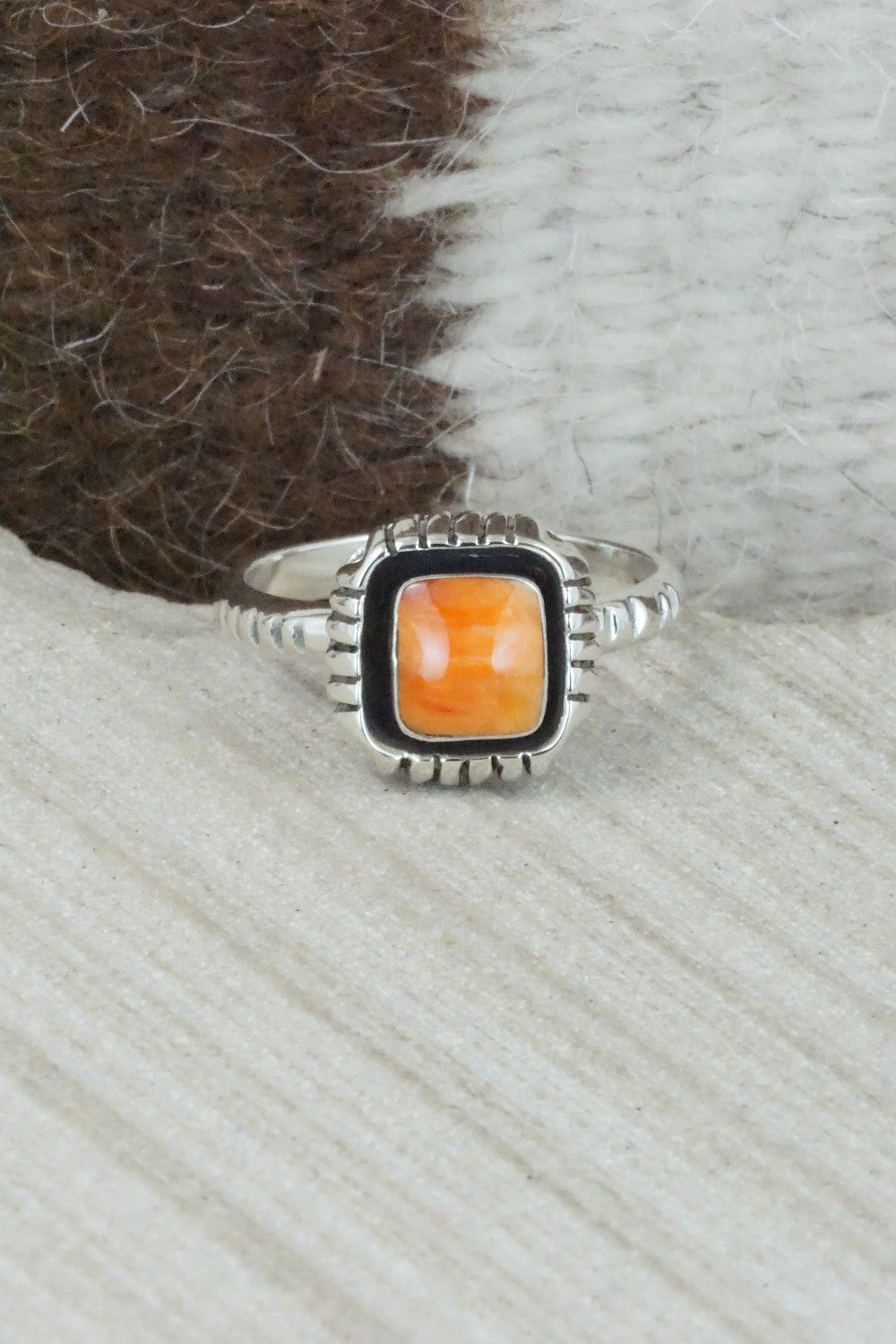 Spiny Oyster & Sterling Silver Ring - Rosie Ross - Size 10.75