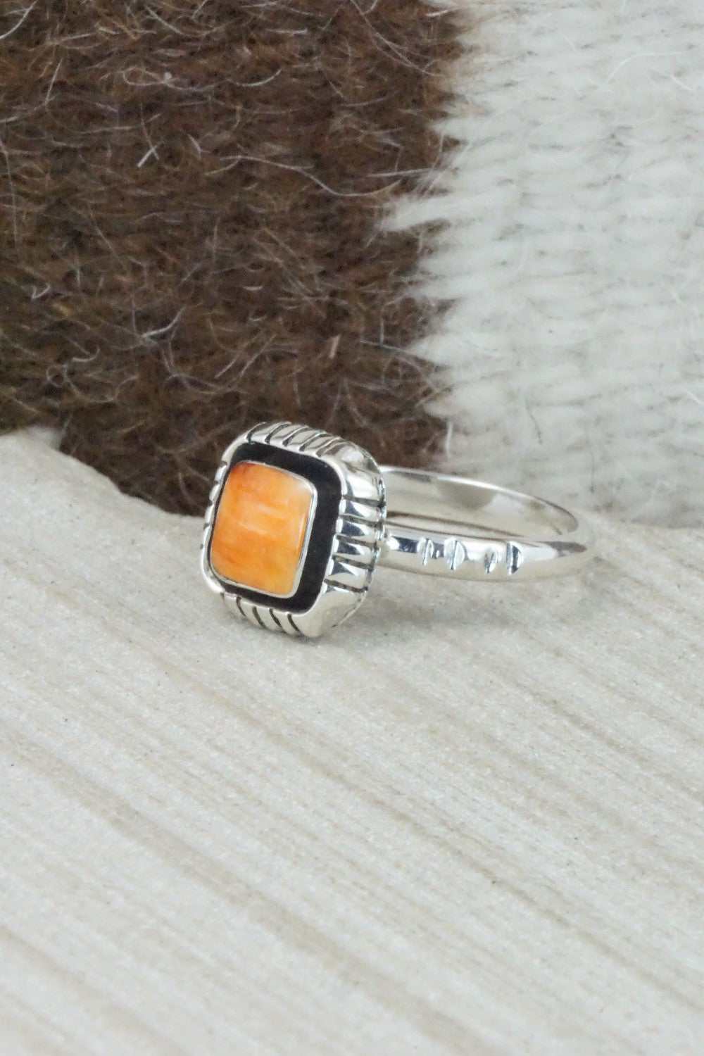 Spiny Oyster & Sterling Silver Ring - Rosie Ross - Size 10.75