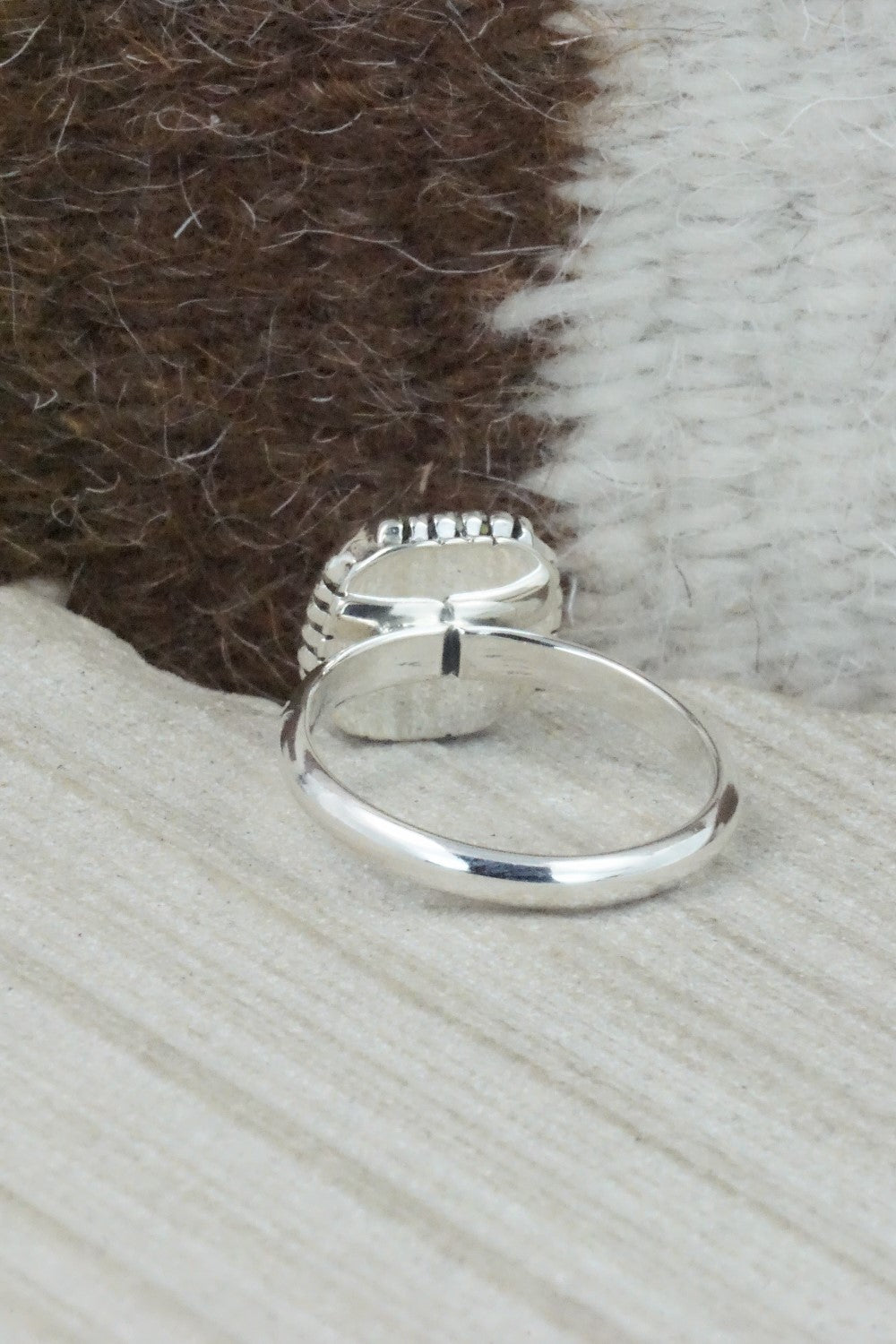 Spiny Oyster & Sterling Silver Ring - Rosie Ross - Size 10.75