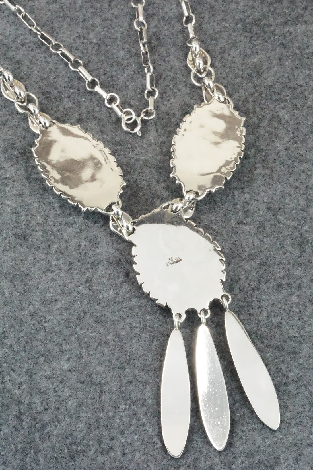 Gaspeite & Sterling Silver Jewelry Set - Thomas Yazzie
