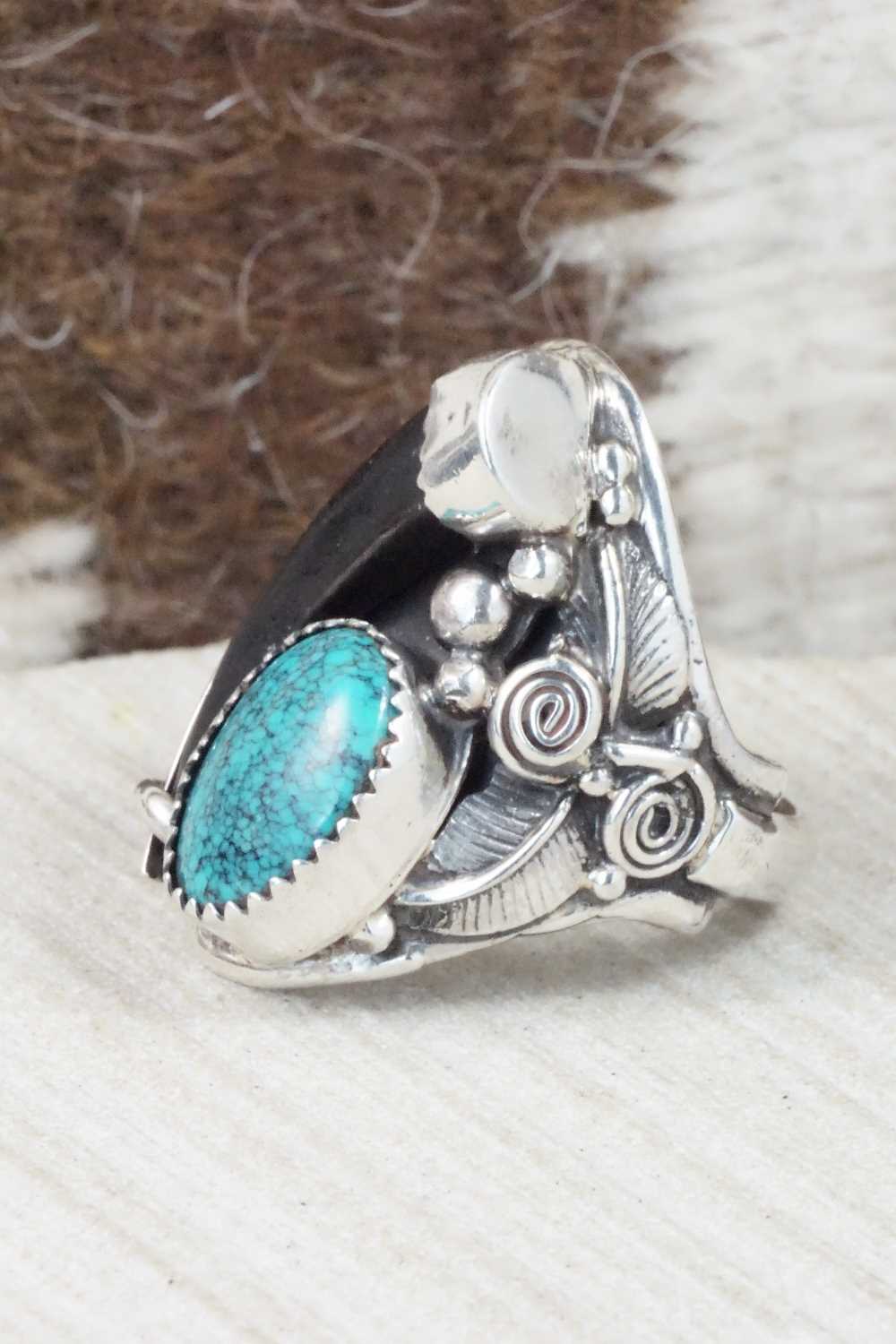 Turquoise & Sterling Silver Ring - Circle J. W. - Size 9.75