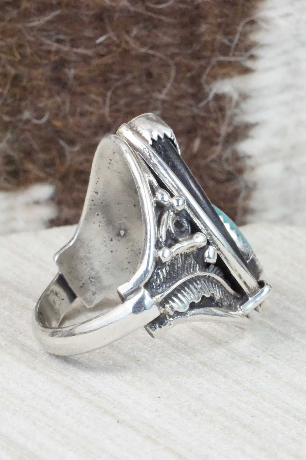 Turquoise & Sterling Silver Ring - Circle J. W. - Size 9.75