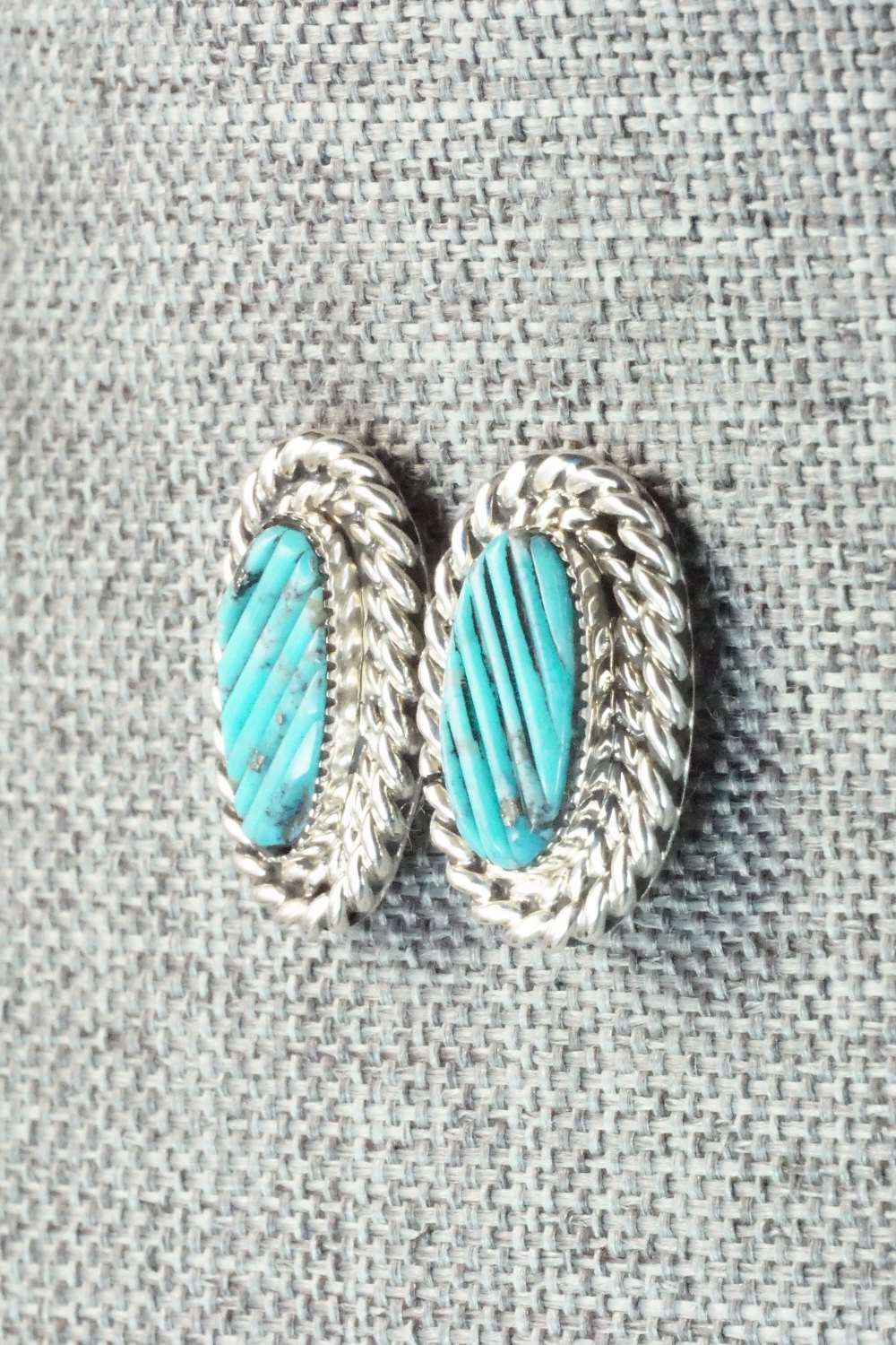 Turquoise & Sterling Silver Pendant and Earrings - Tom Lewis
