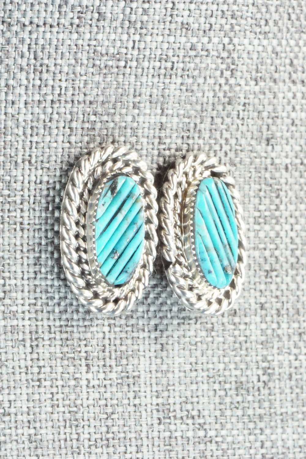 Turquoise & Sterling Silver Pendant and Earrings - Tom Lewis