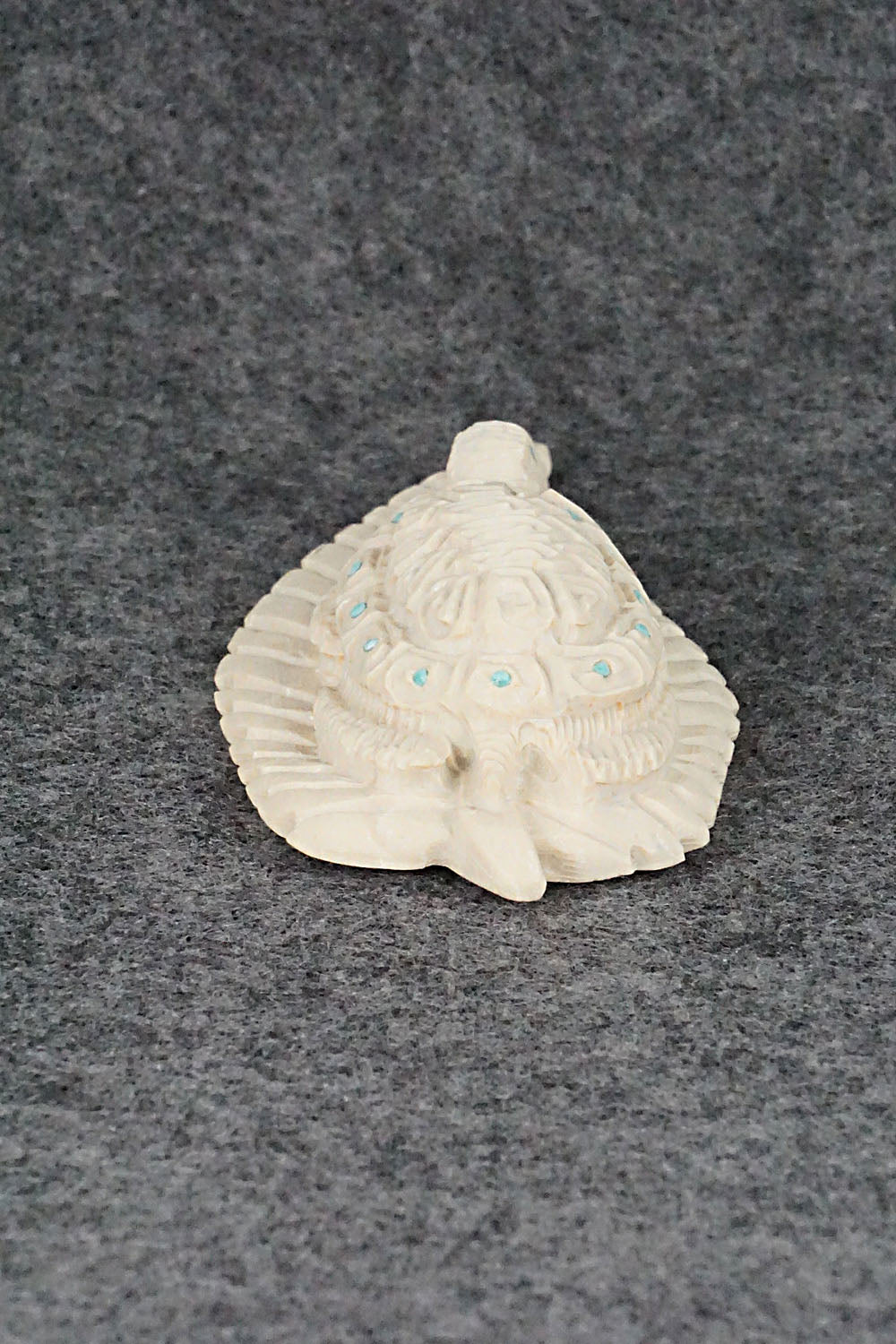 Turtle Zuni Fetish Carving - Adrian Cachini