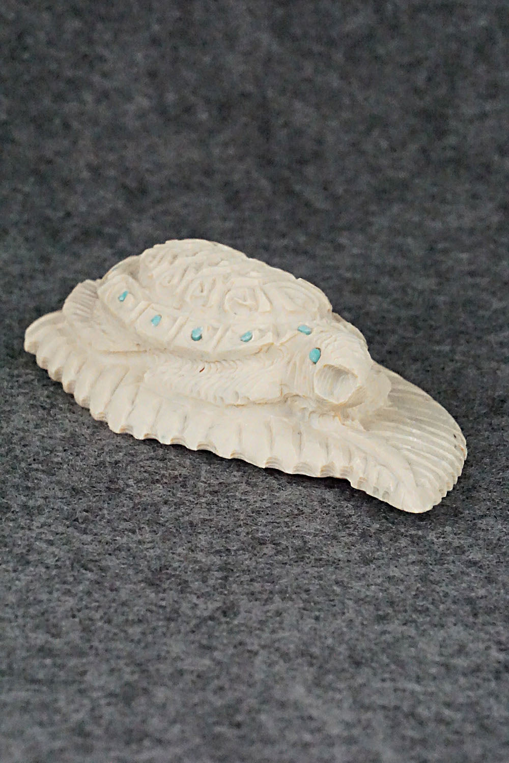 Turtle Zuni Fetish Carving - Adrian Cachini