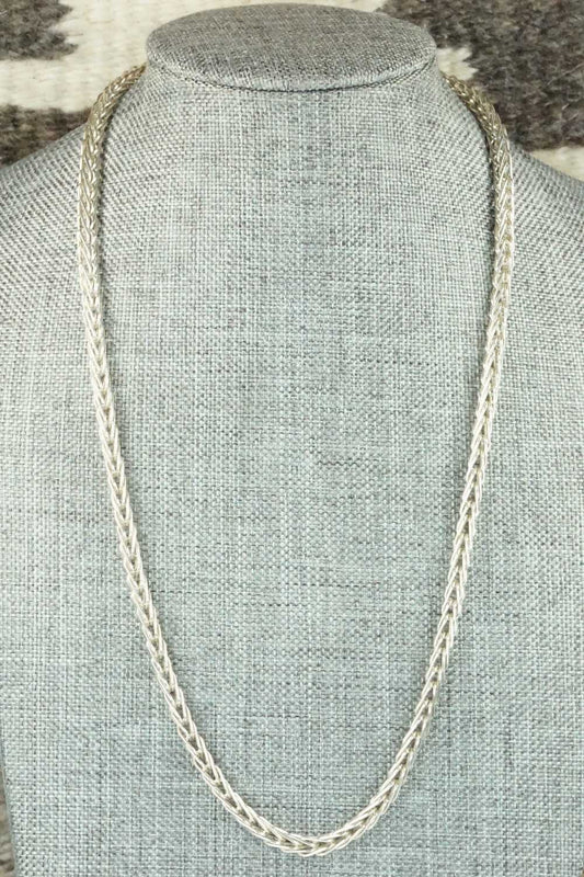 Sterling Silver Necklace - Smokey Gchachu