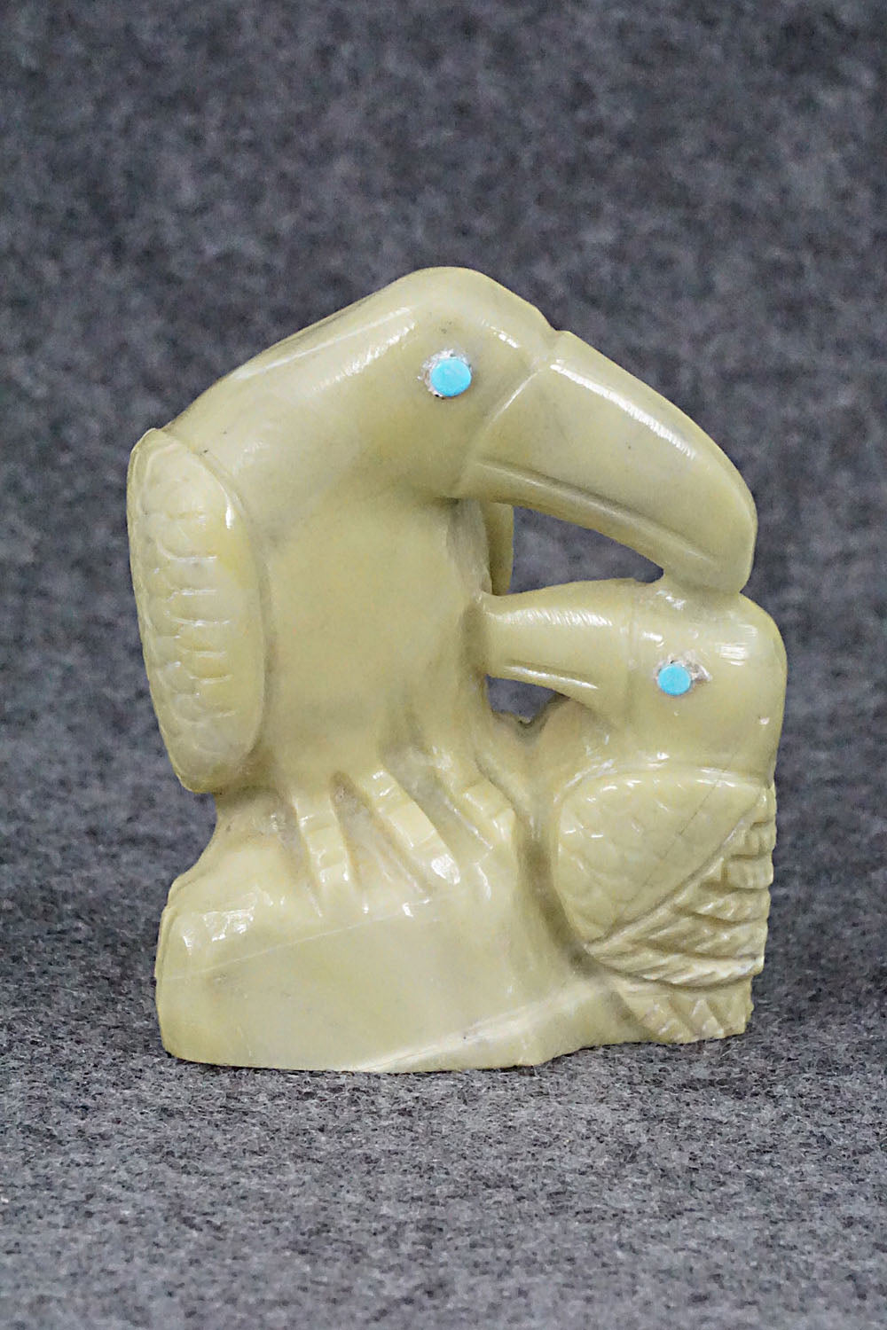 Eagles Zuni Fetish Carving - Carlton Kaamasee
