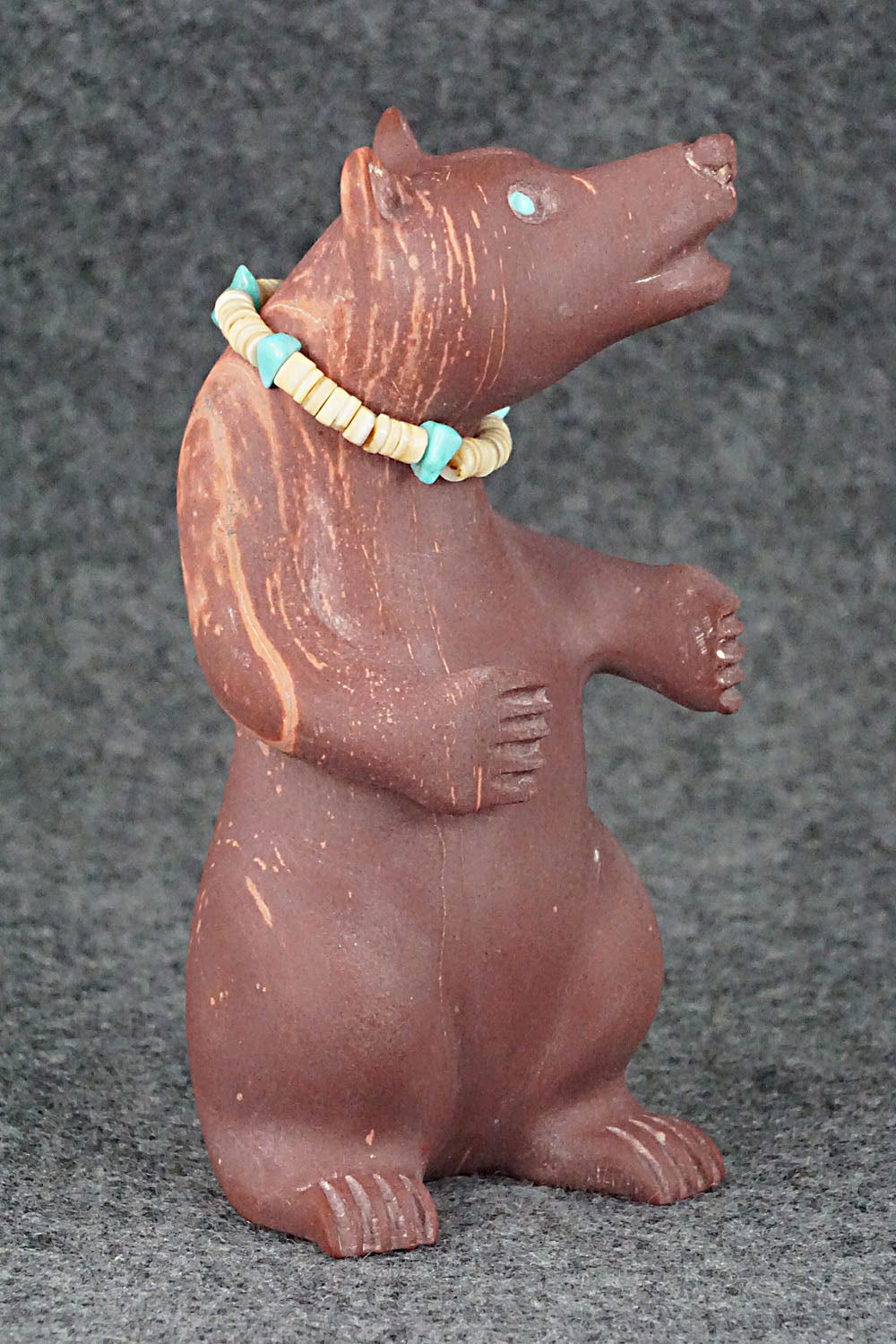 Bear Zuni Fetish Carving - Albert Eustace