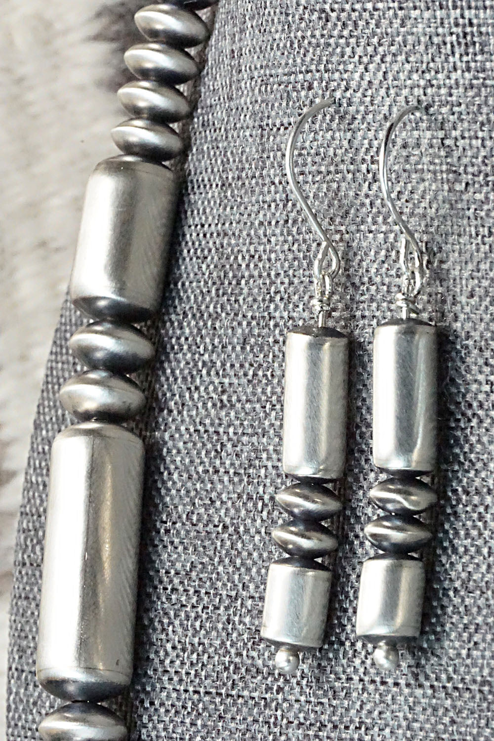 Navajo Pearl Sterling Silver Necklace Set - Jan Mariano