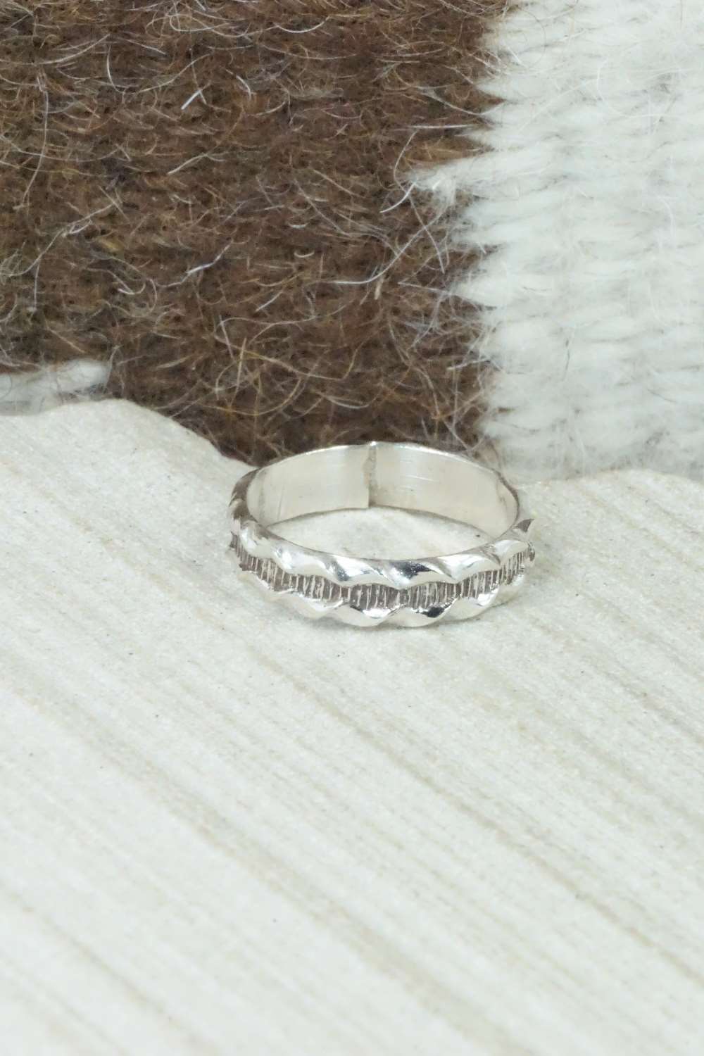 Sterling Silver Ring - Gary Sandoval - Size 7.5