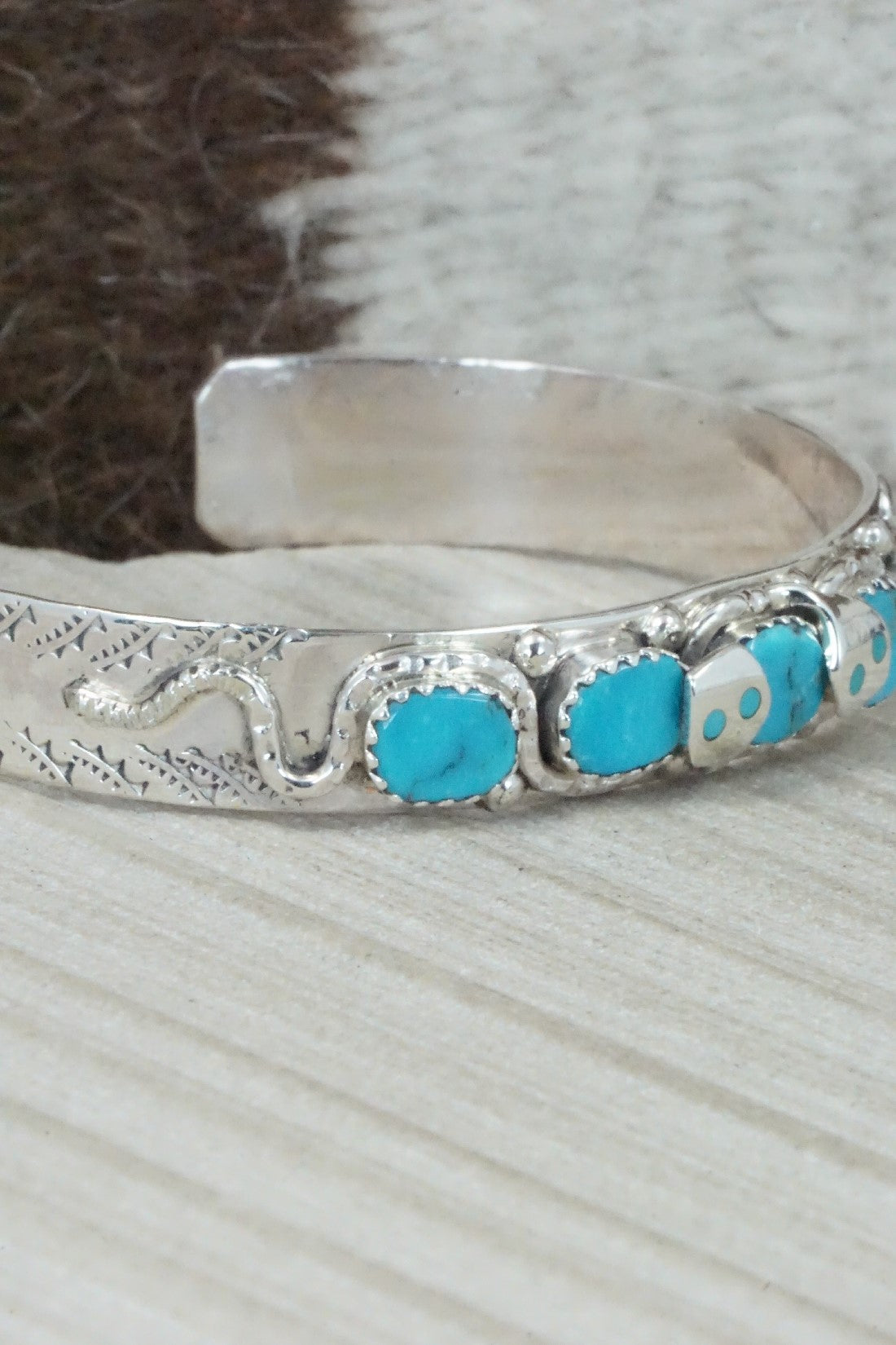 Turquoise & Sterling Silver Bracelet - Joy Calavaza
