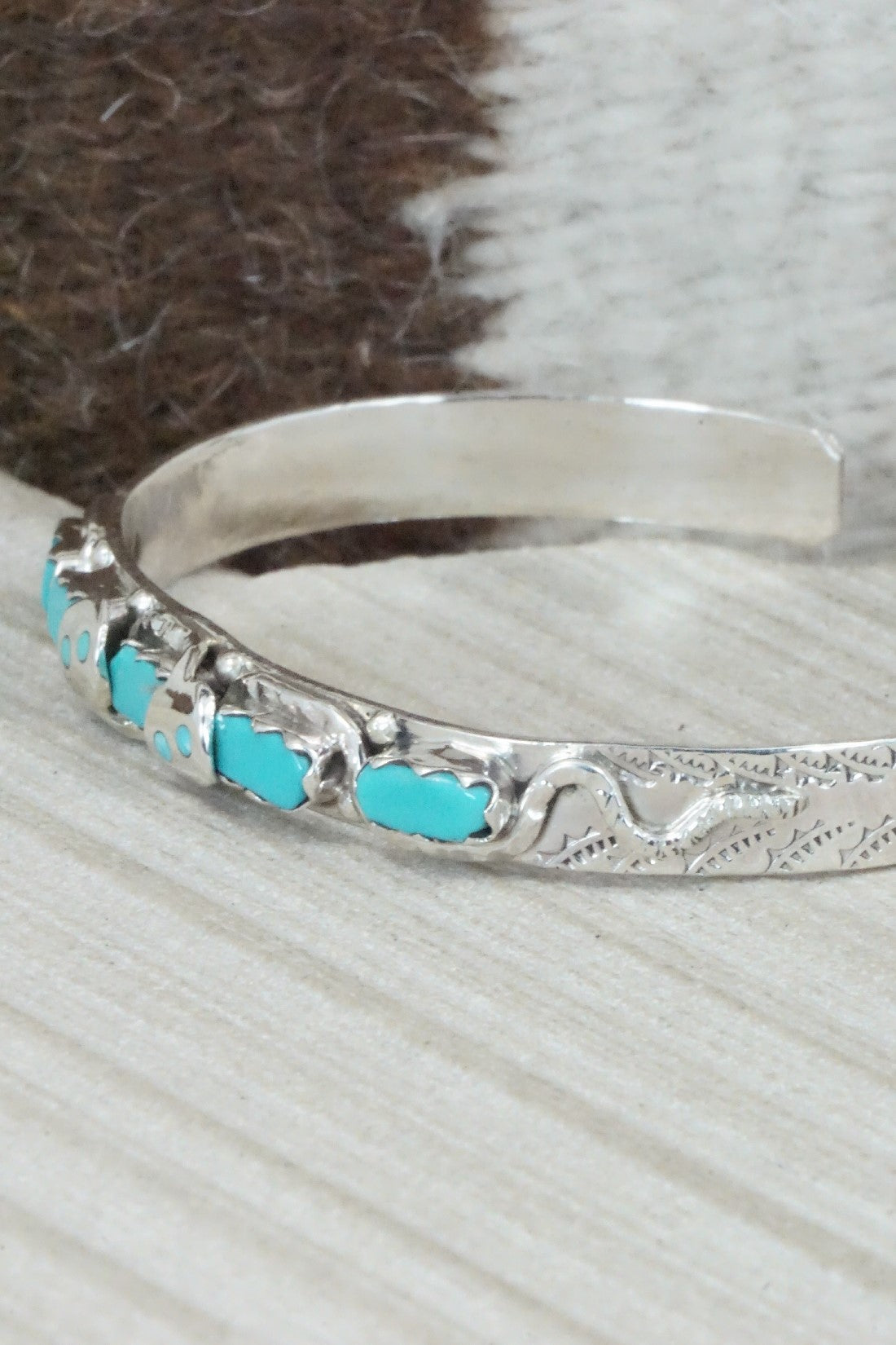 Turquoise & Sterling Silver Bracelet - Joy Calavaza