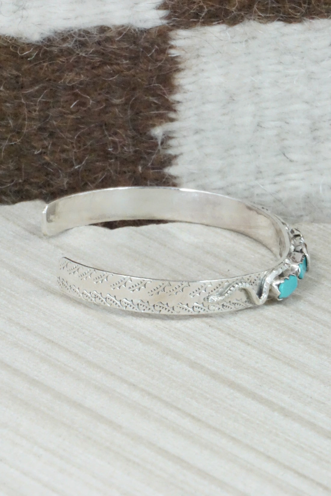 Turquoise & Sterling Silver Bracelet - Joy Calavaza