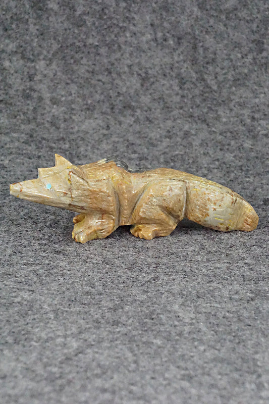 Wolf Zuni Fetish Carving - Tony Mackel