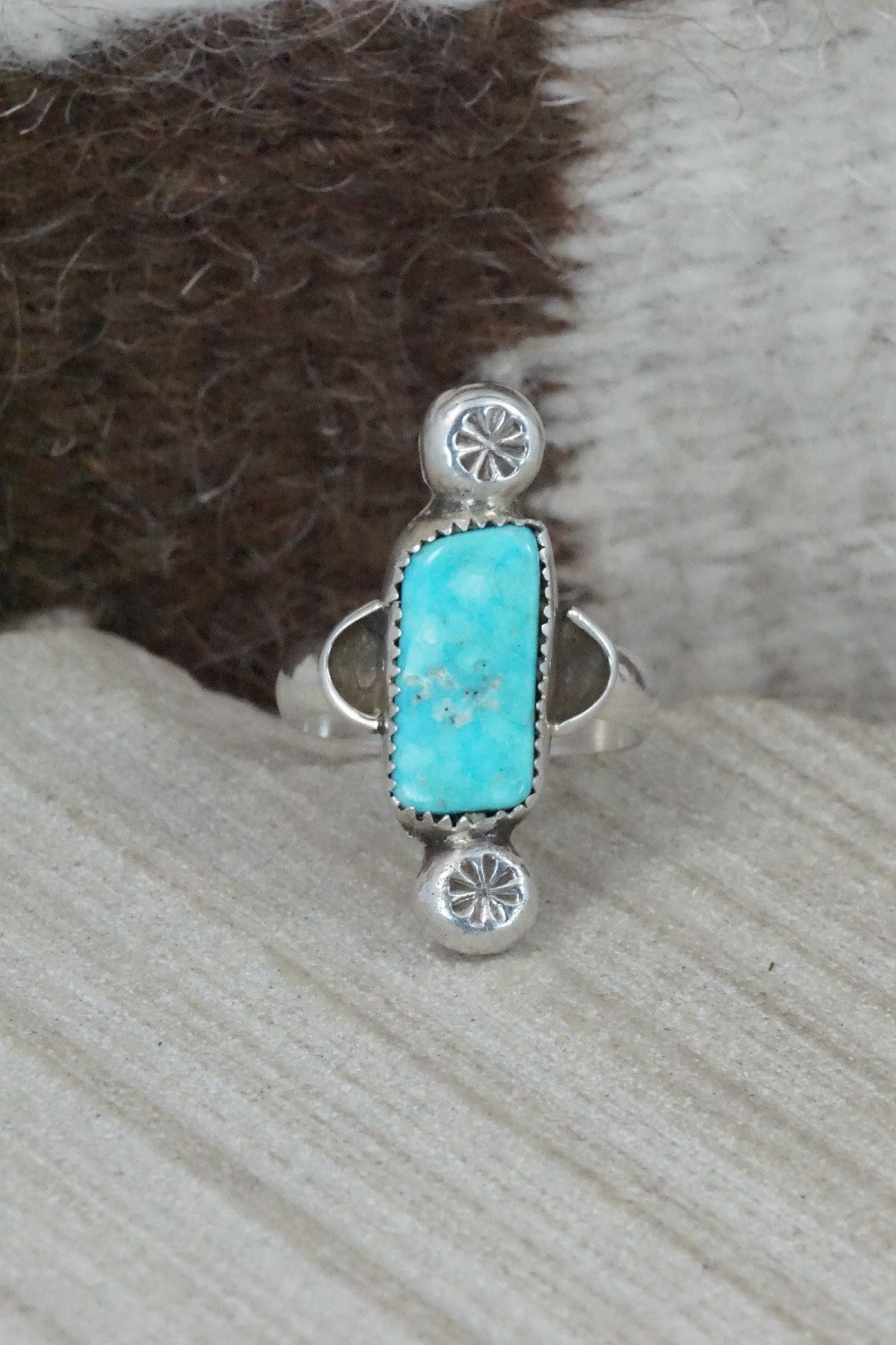 Turquoise & Sterling Silver Ring - Priscilla Reeder - Size 8.25