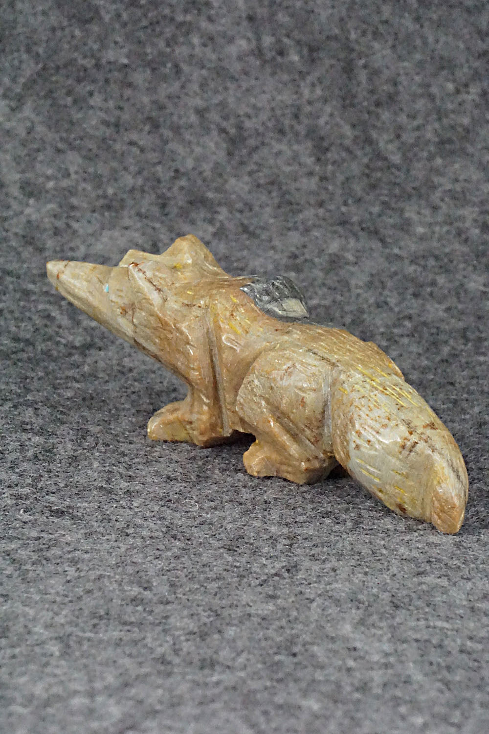 Wolf Zuni Fetish Carving - Tony Mackel