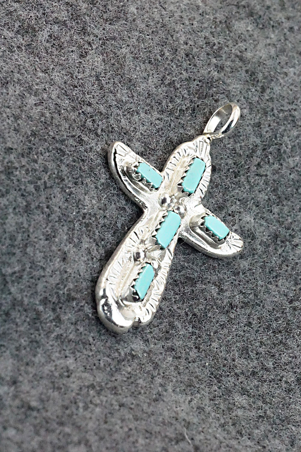 Turquoise & Sterling Silver Pendant - Verona Quam