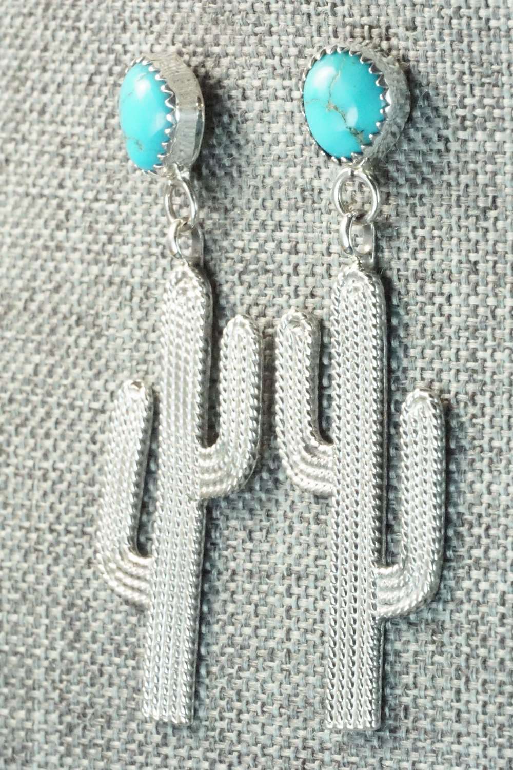 Turquoise & Sterling Silver Earrings - Verley Betone