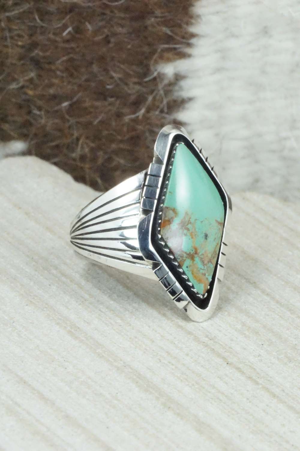 Turquoise & Sterling Silver Ring - Harold Becenti - Size 7.75