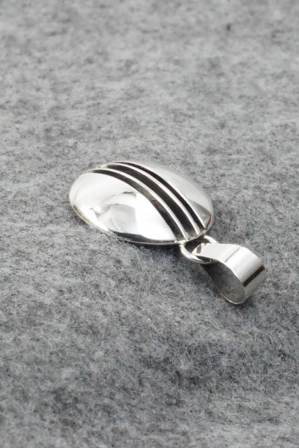 Sterling Silver Pendant - Johnson Yazzie