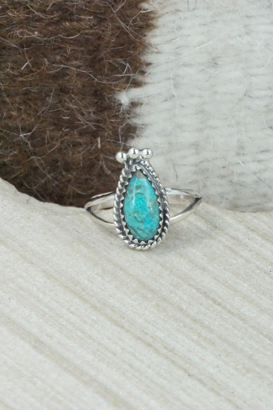 Turquoise & Sterling Silver Ring - Alice Rose Saunders - Size 6.75