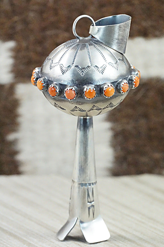 Spiny Oyster & Sterling Silver Pendant - Tim Yazzie