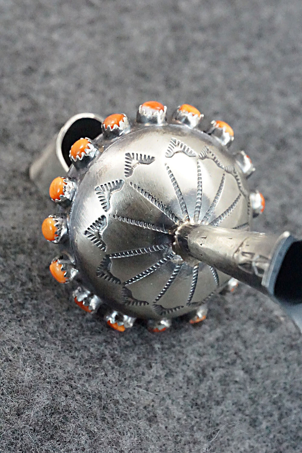 Spiny Oyster & Sterling Silver Pendant - Tim Yazzie