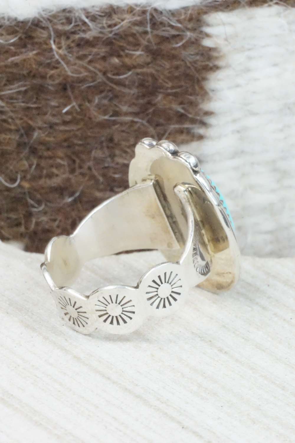 Turquoise & Sterling Silver Ring - Size 10.5