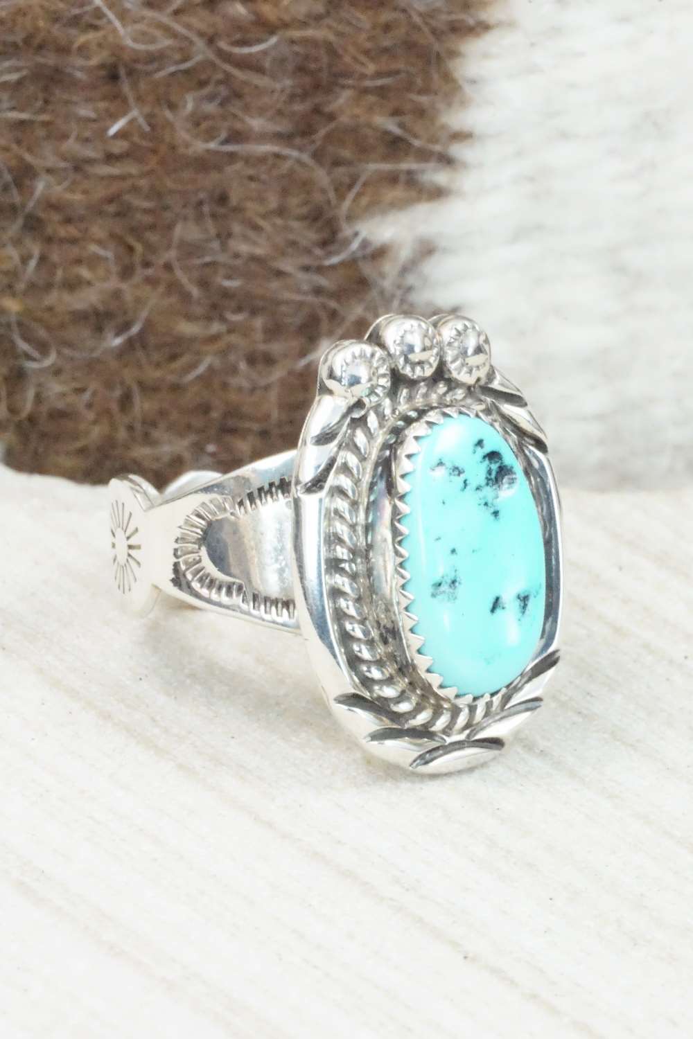 Turquoise & Sterling Silver Ring - Size 10.5