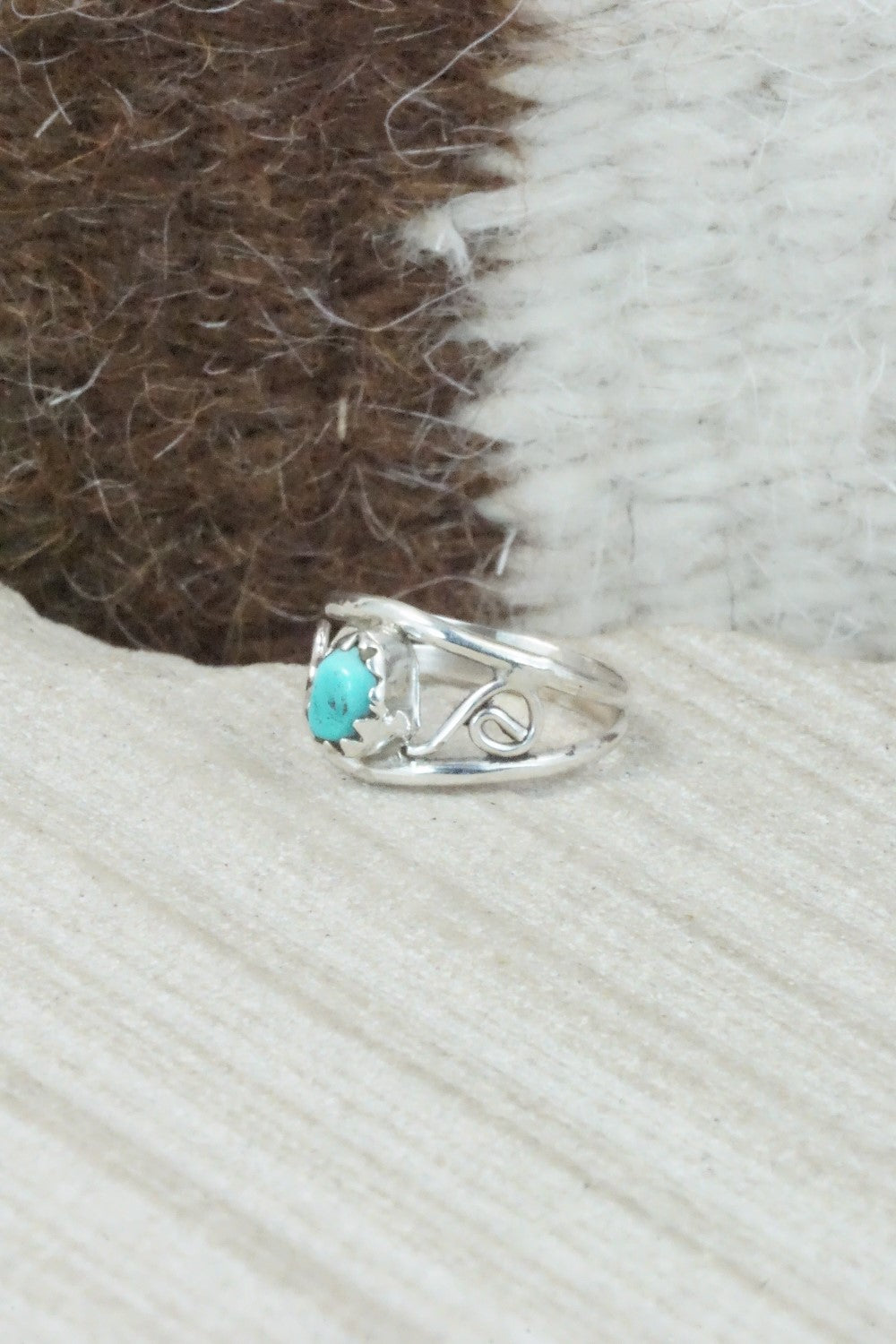 Turquoise and Sterling Silver Ring - Judy Lincoln - Size 1.25