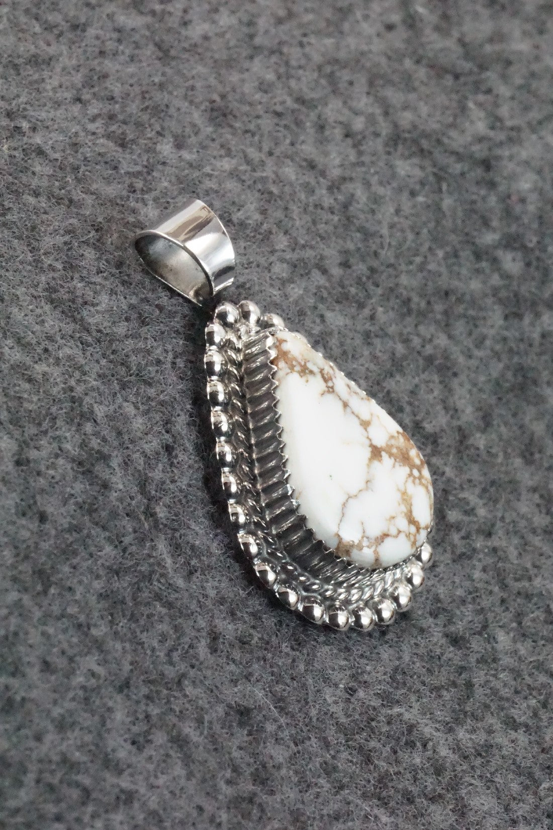 Wild Horse & Sterling Silver Pendant - Alvin Joe