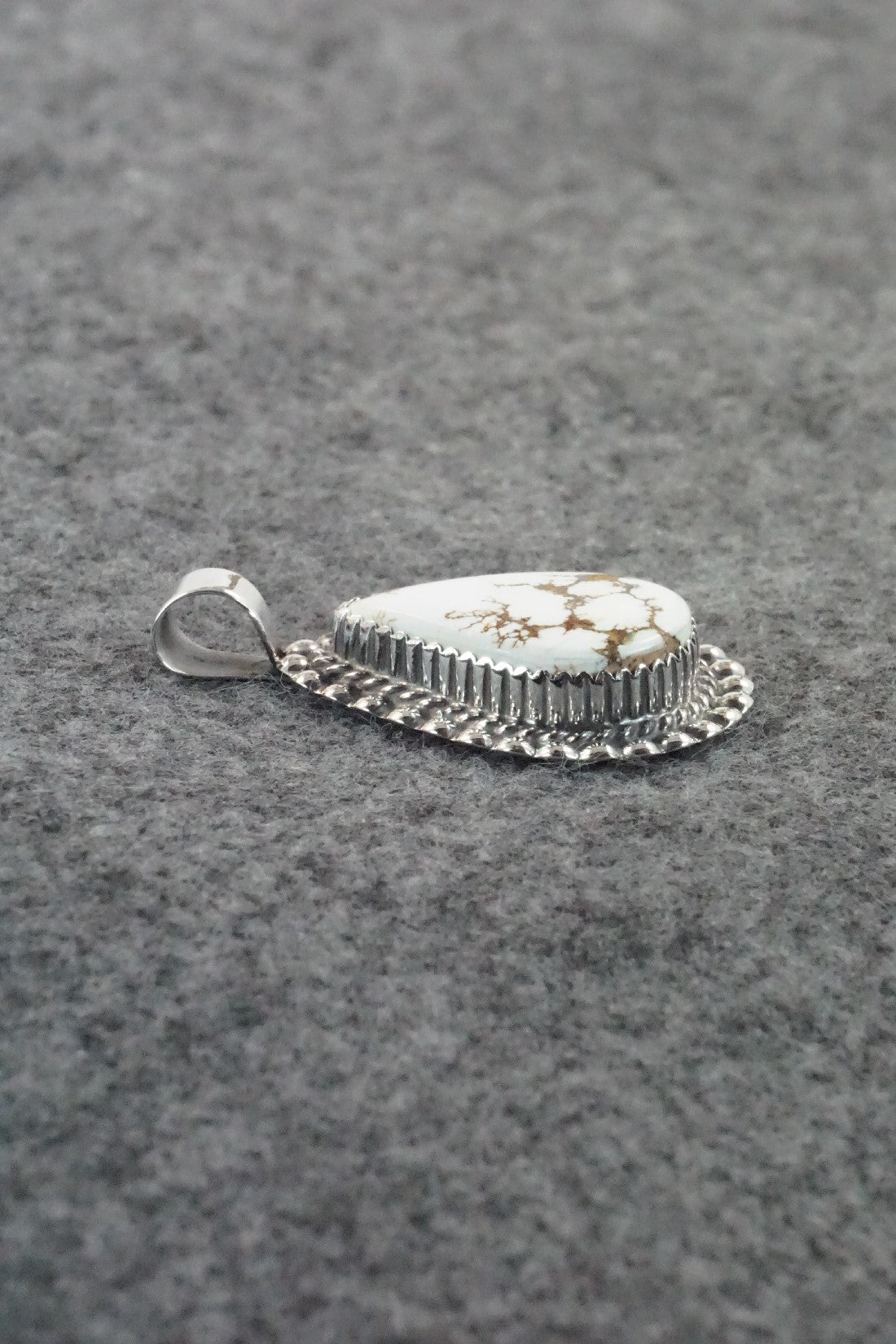 Wild Horse & Sterling Silver Pendant - Alvin Joe