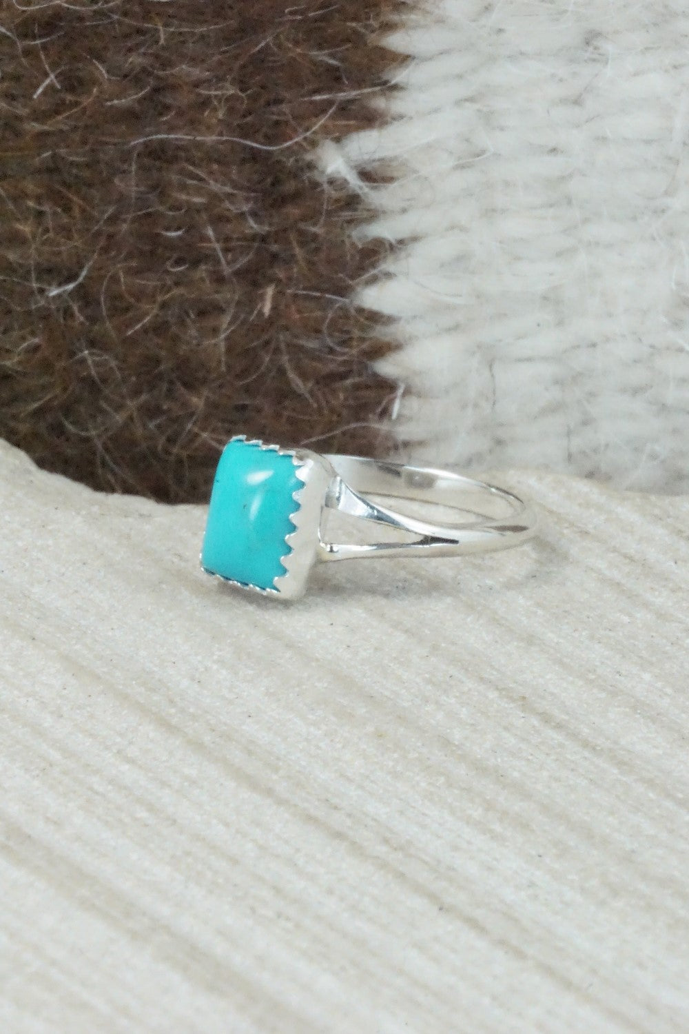 Turquoise and Sterling Silver Ring - Robert Martinez - Size 6